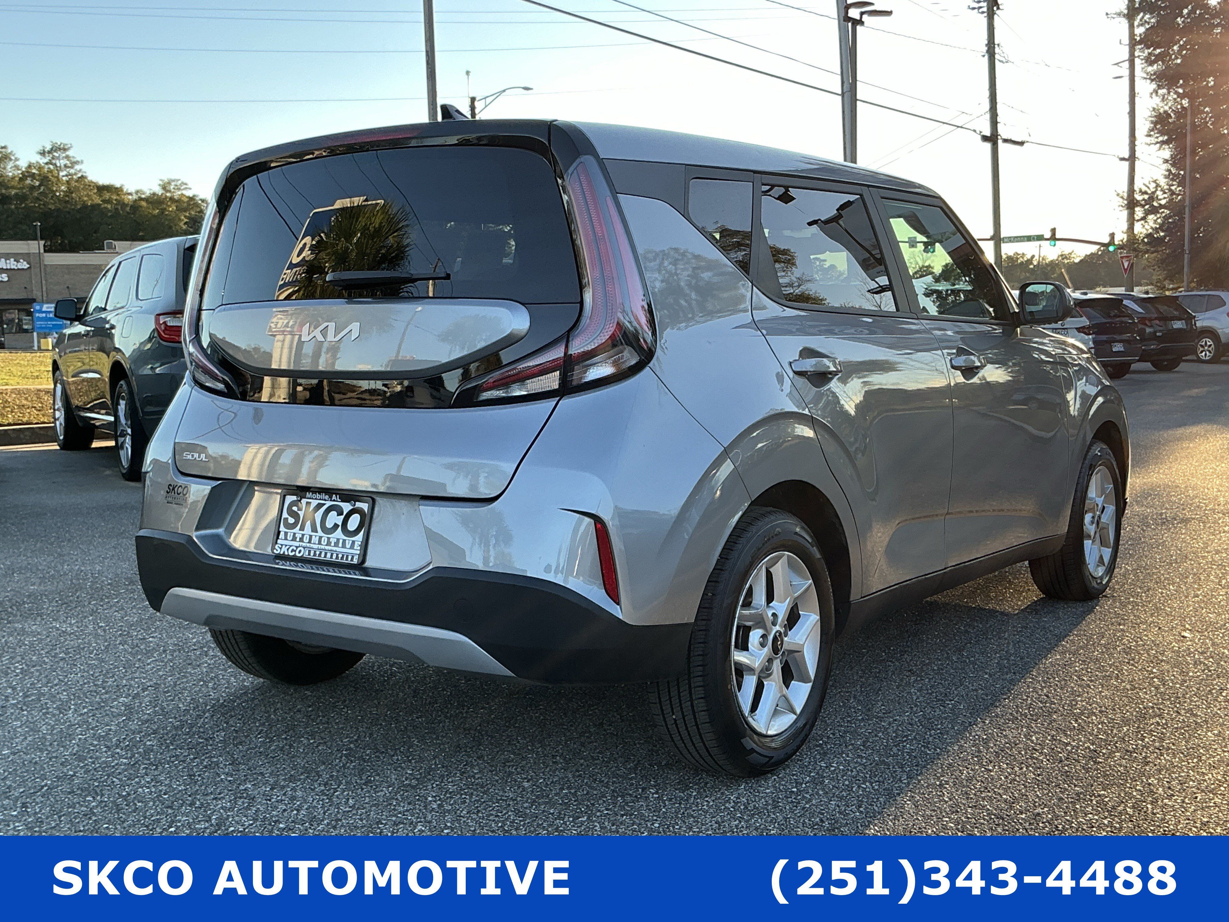 Used 2024 Kia Soul LX w/ Option Group 015 FWD image 5