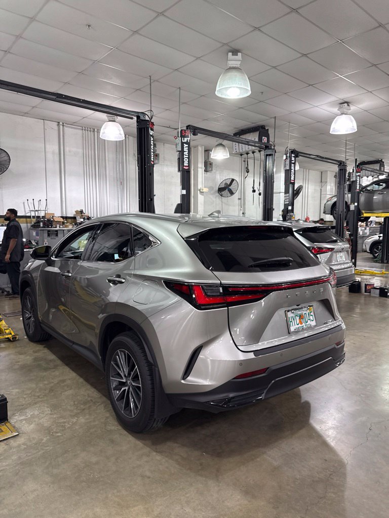 Used 2025 Lexus NX 250 FWD w/ Accessory Package (2T) image 10