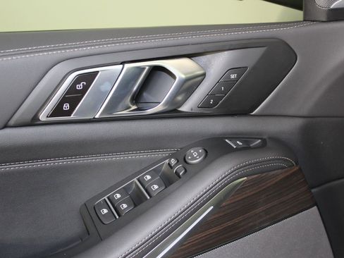 New 2026 BMW X5 xDrive50e image 24