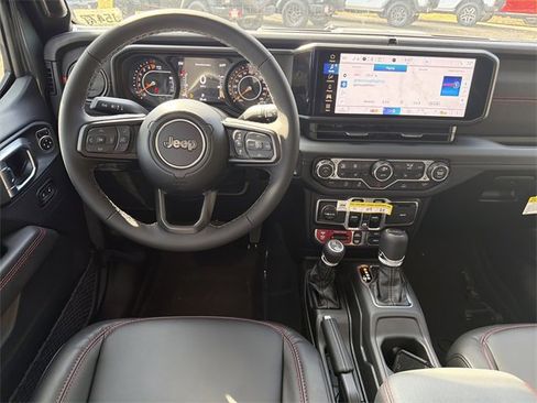 New 2026 Jeep Gladiator Rubicon w/ Steel Bumper Group image 22