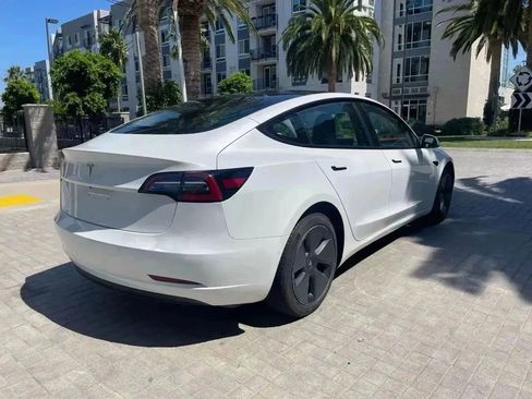 Used 2023 Tesla Model 3 Standard Range image 7