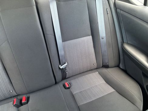 Used 2025 Nissan Sentra SV image 35