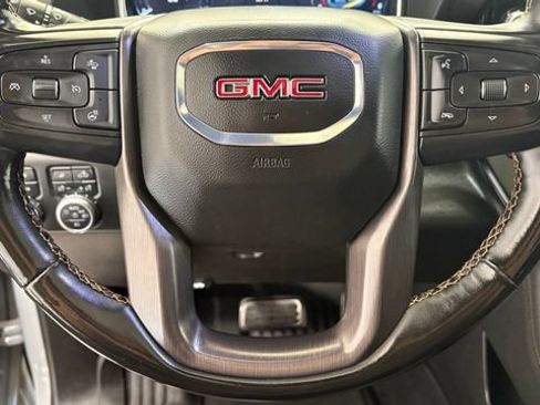 Used 2024 GMC Sierra 2500 AT4 w/ Technology Package AWD/4WD image 35