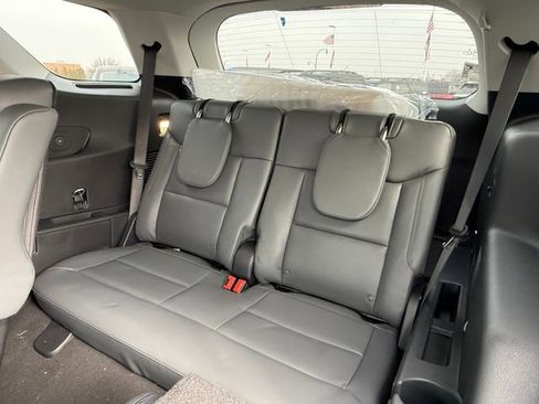 New 2026 Ford Explorer Active w/ Active Comfort Package image 15