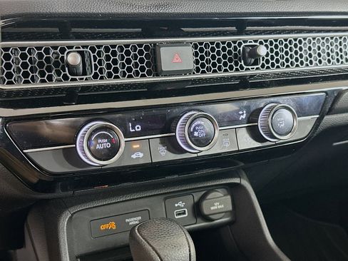 Used 2022 Honda Civic LX image 23