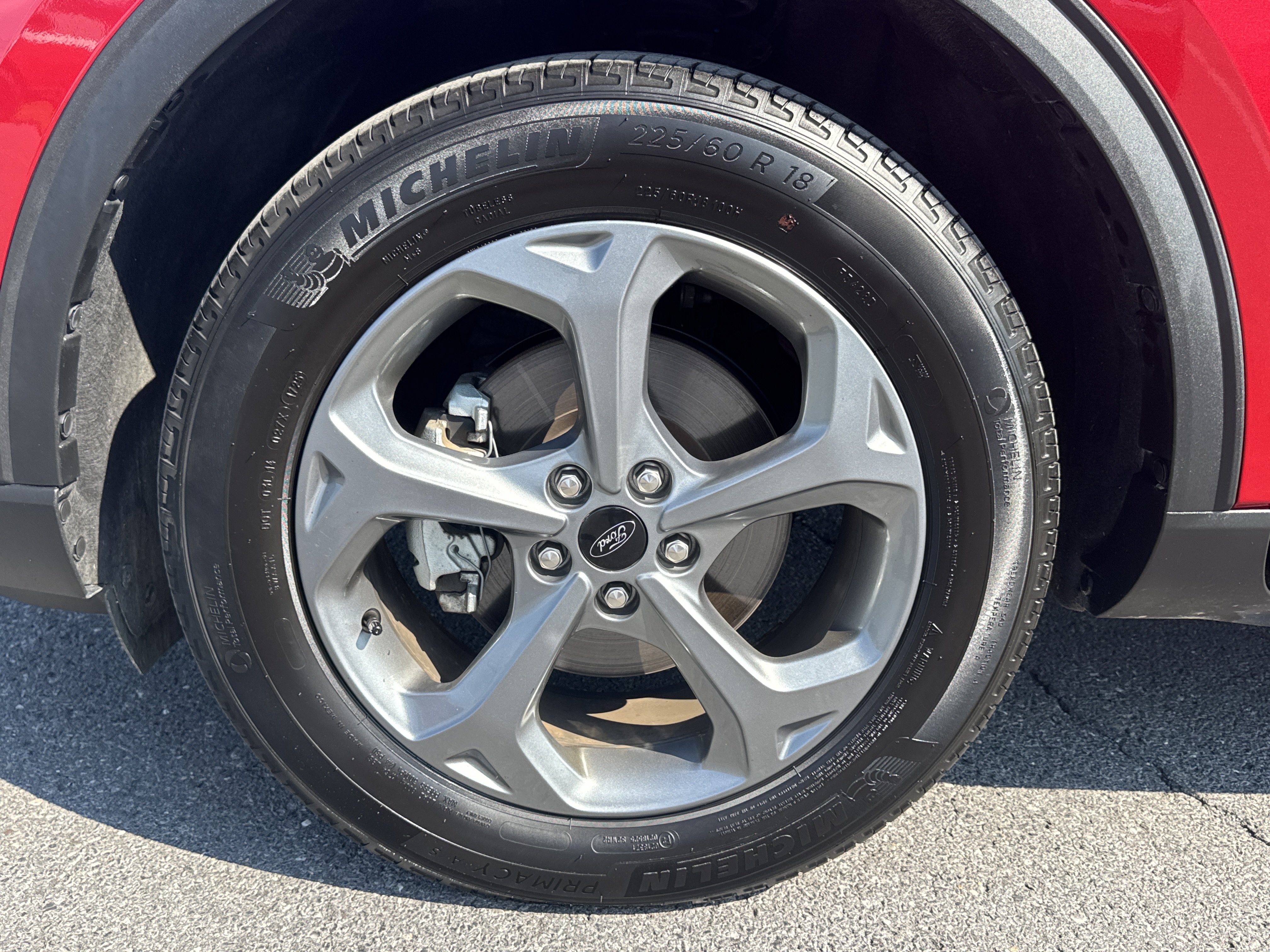 Used 2025 Ford Escape ST-Line Select AWD/4WD image 14