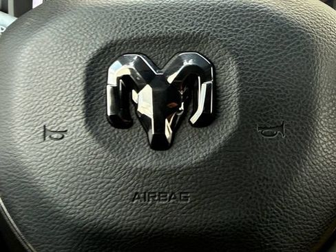 Used 2024 RAM 1500 Limited AWD/4WD image 5