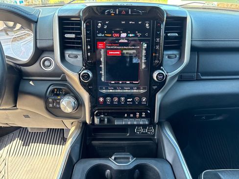 Used 2021 RAM 2500 Laramie image 29