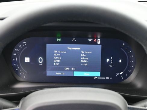 New 2026 Volvo XC40 B5 Ultra w/ Protection Package Premier image 9