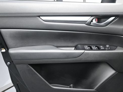 Used 2020 MAZDA CX-5 Touring FWD image 19