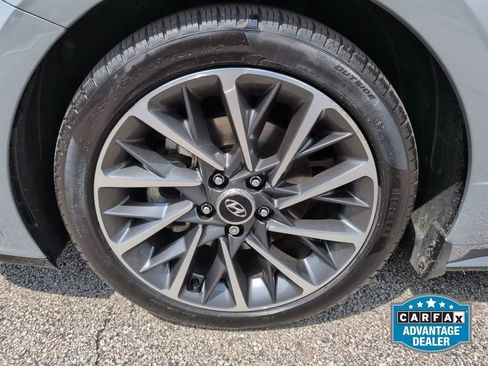 Certified 2023 Hyundai Sonata Limited FWD image 10