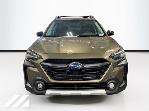 Used 2023 Subaru Outback Limited image 2
