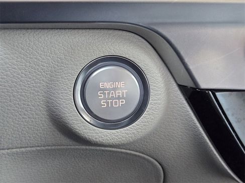 Certified 2024 Kia Telluride S w/ S Sunroof Package image 19