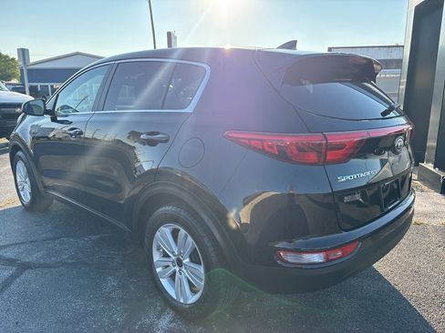 Used 2019 Kia Sportage LX image 5