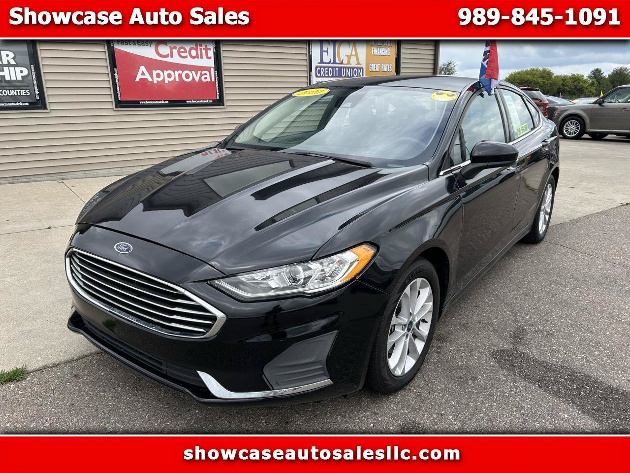 Used 2020 Ford Fusion SE FWD image 1