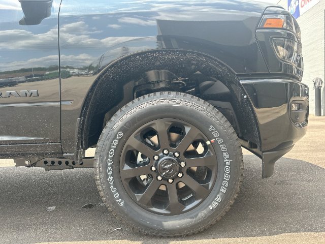 New 2026 RAM 2500 Big Horn AWD/4WD image 13