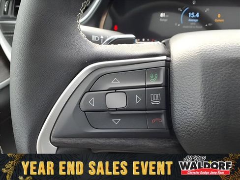 New 2025 Jeep Grand Cherokee Limited image 17