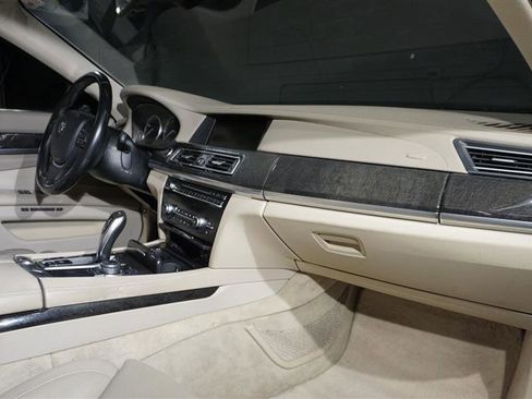 Used 2012 BMW 750Li xDrive image 22