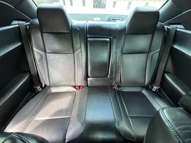 Used 2016 Dodge Challenger R/T Plus RWD image 17