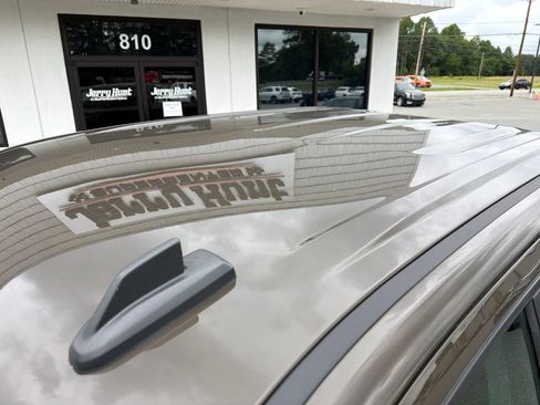 Used 2023 Chevrolet Silverado 1500 LT AWD/4WD image 13
