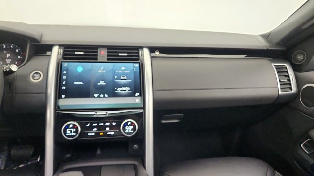 Used 2025 Land Rover Discovery S AWD/4WD image 53