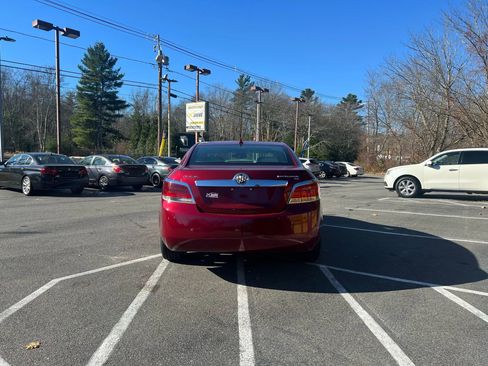 Used 2010 Buick LaCrosse CXL image 5