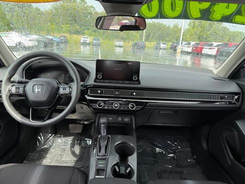Used 2024 Honda Civic LX image 25