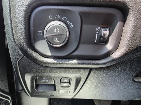 Used 2026 RAM 1500 Big Horn AWD/4WD image 11