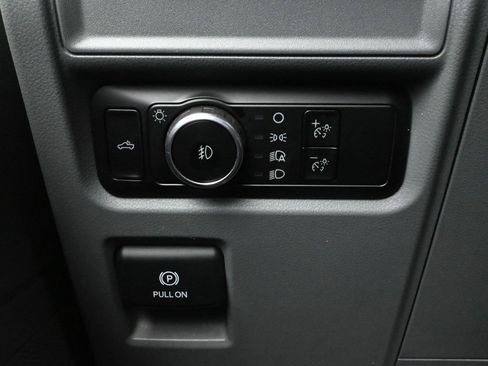 Used 2023 Ford F150 XLT image 18