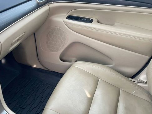 Used 2019 Jeep Grand Cherokee Limited AWD/4WD image 22