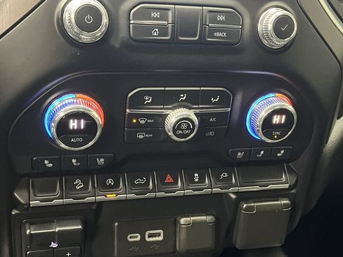 Used 2020 GMC Sierra 1500 AT4 w/ AT4 Preferred Package image 22