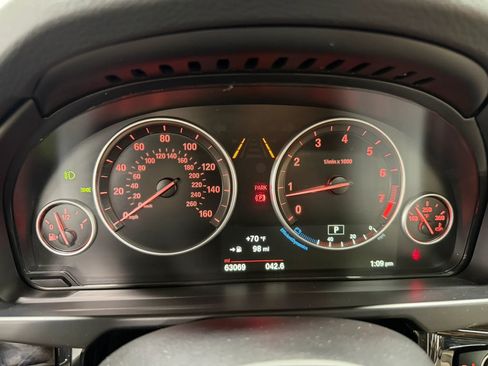 Used 2016 BMW X5 xDrive50i AWD/4WD image 17