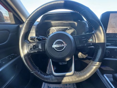 Used 2022 Nissan Pathfinder SL image 21