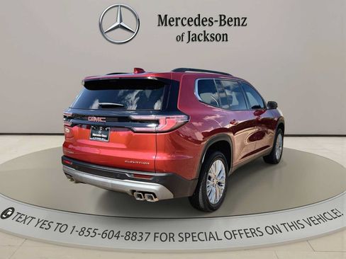 Used 2026 GMC Acadia Elevation w/ Elevation Premium Package FWD image 5