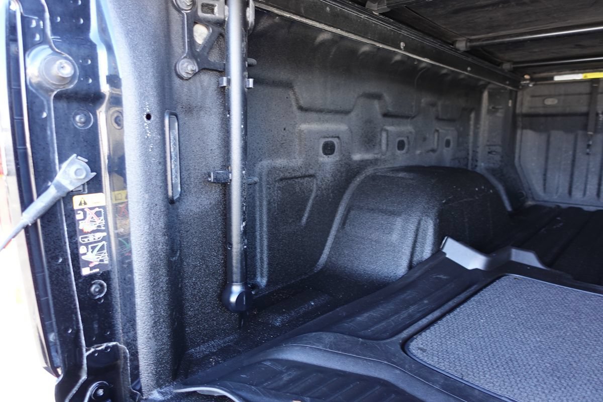 Used 2023 GMC Sierra 1500 AT4 w/ AT4 Preferred Package AWD/4WD image 33
