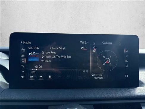 Used 2022 Lexus IS 350 F Sport RWD image 12