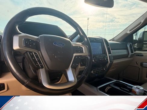 Used 2021 Ford F250 Lariat w/ Lariat Ultimate Package AWD/4WD image 16