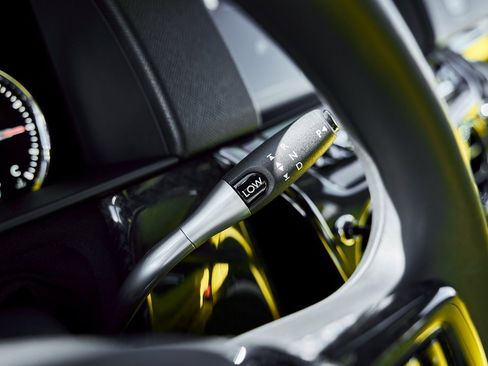 Used 2022 Rolls-Royce Cullinan Black Badge w/ Dark Exterior Package image 66