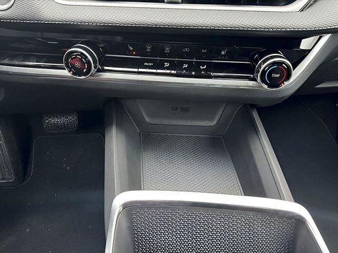 New 2025 Chevrolet Equinox LT w/ Safety and Technology Package image 22