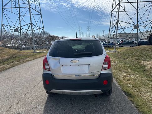 Used 2015 Chevrolet Captiva Sport LS image 5