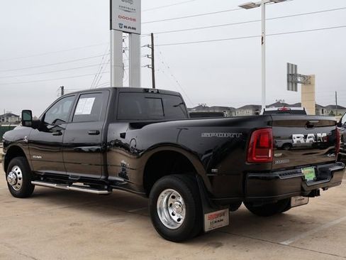Used 2025 RAM 3500 Laramie w/ Sport Appearance Package image 5