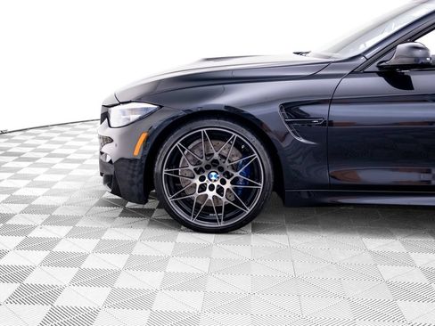 Used 2018 BMW M4 Convertible RWD image 39