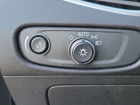 Used 2024 Chevrolet Malibu LT image 13