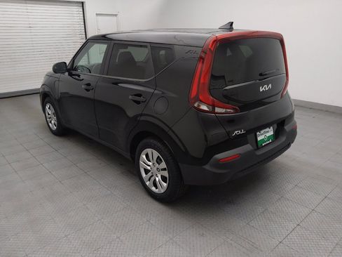 Used 2022 Kia Soul LX FWD image 3