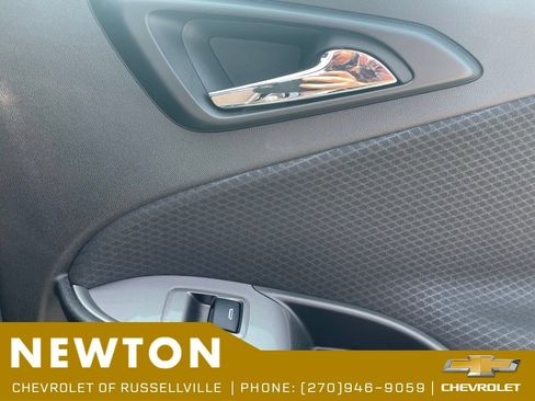 Used 2025 Chevrolet Malibu RS FWD image 29