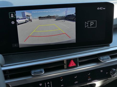 New 2026 Kia Sorento LX FWD image 46