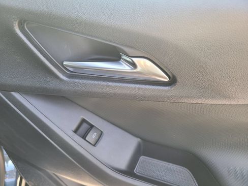 New 2027 Chevrolet Equinox LT FWD image 14