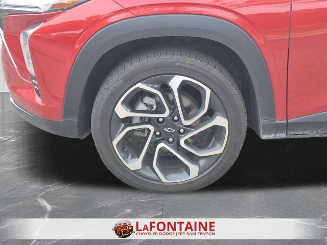 Used 2024 Chevrolet Trax RS w/ Driver Confidence Package FWD image 31