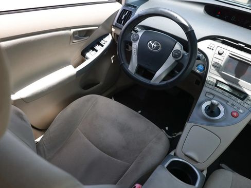 Used 2012 Toyota Prius Two FWD image 12