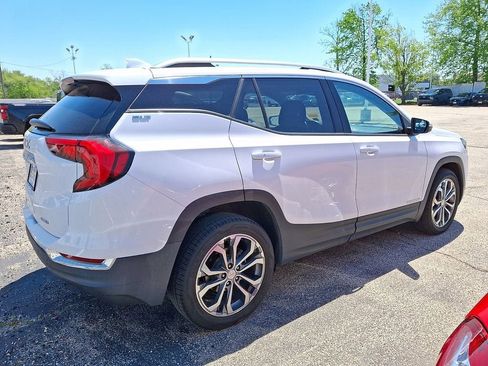 Certified 2021 GMC Terrain SLT AWD/4WD image 10